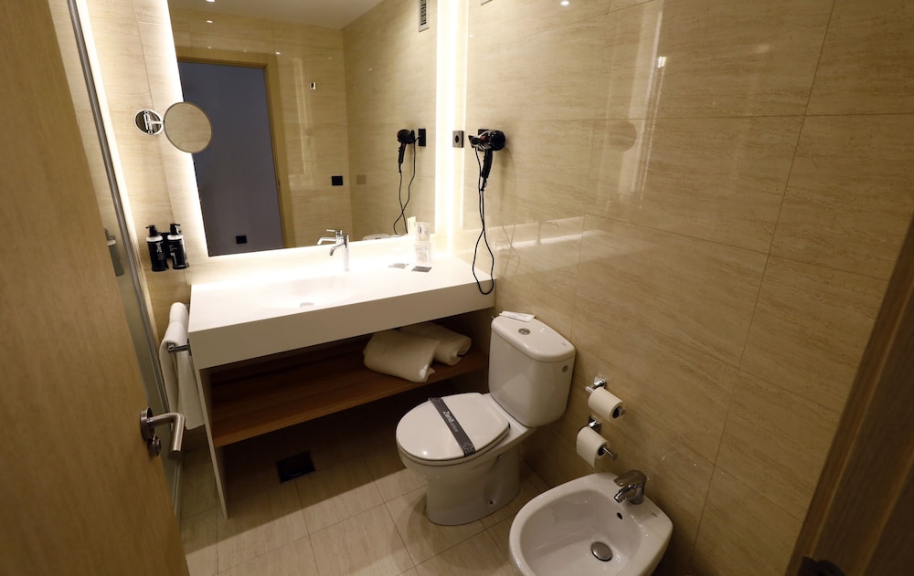 hotel zenit bilbao