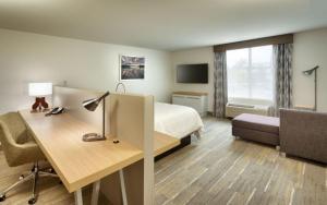 hilton garden inn boise downtown