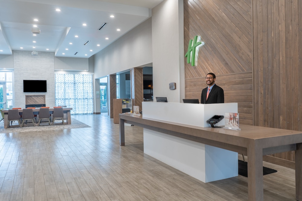 holiday inn and suites memphis southeast germantown an ihg hotel
