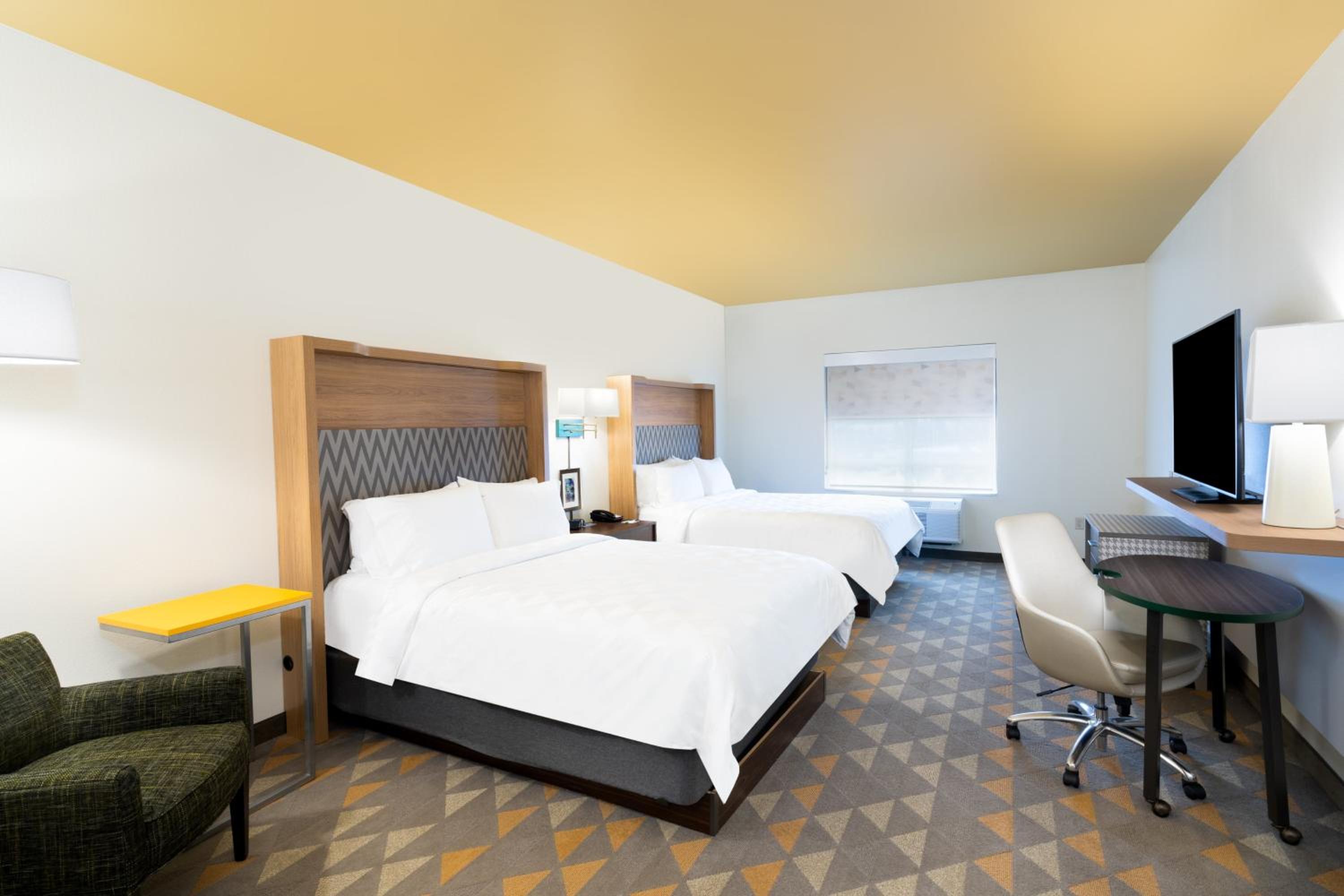 holiday inn and suites memphis southeast germantown an ihg hotel