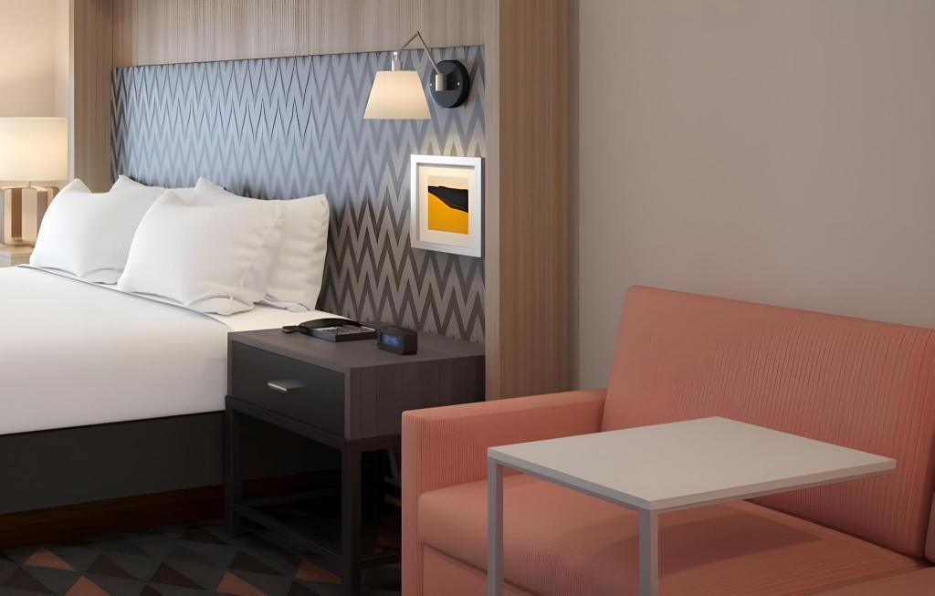 holiday inn and suites memphis southeast germantown an ihg hotel