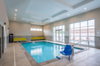 Holiday Inn & Suites Memphis Southeast-Germantown, An Ihg Hotel,Graceland>>Downtown Memphis,3 star