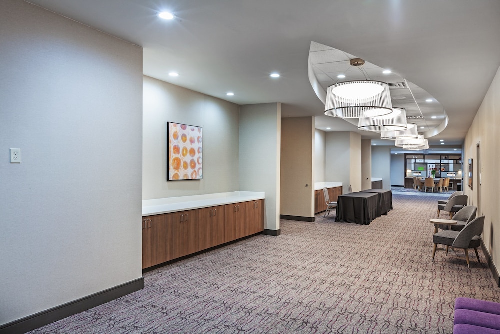 holiday inn lubbock south an ihg hotel