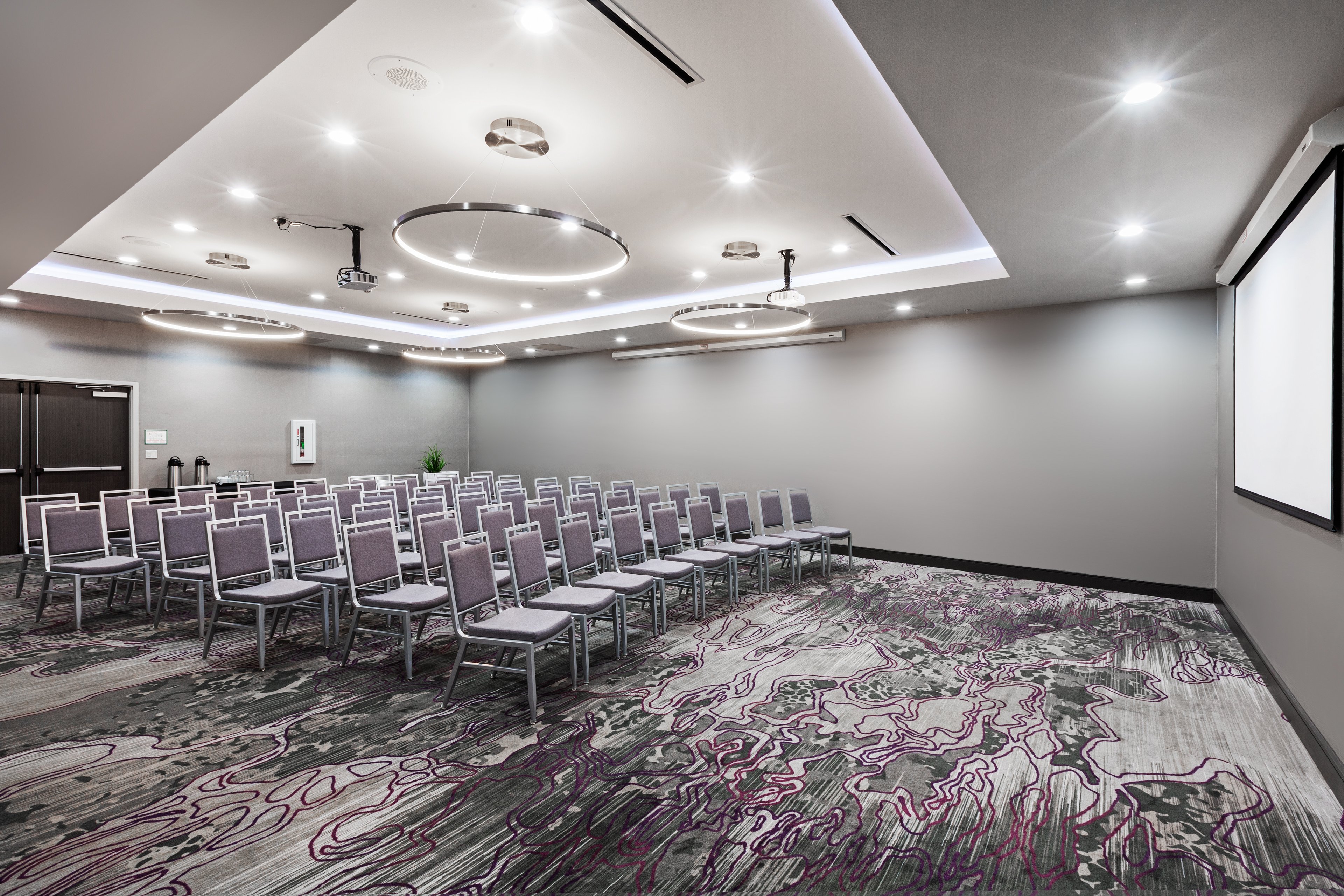 holiday inn lubbock south an ihg hotel