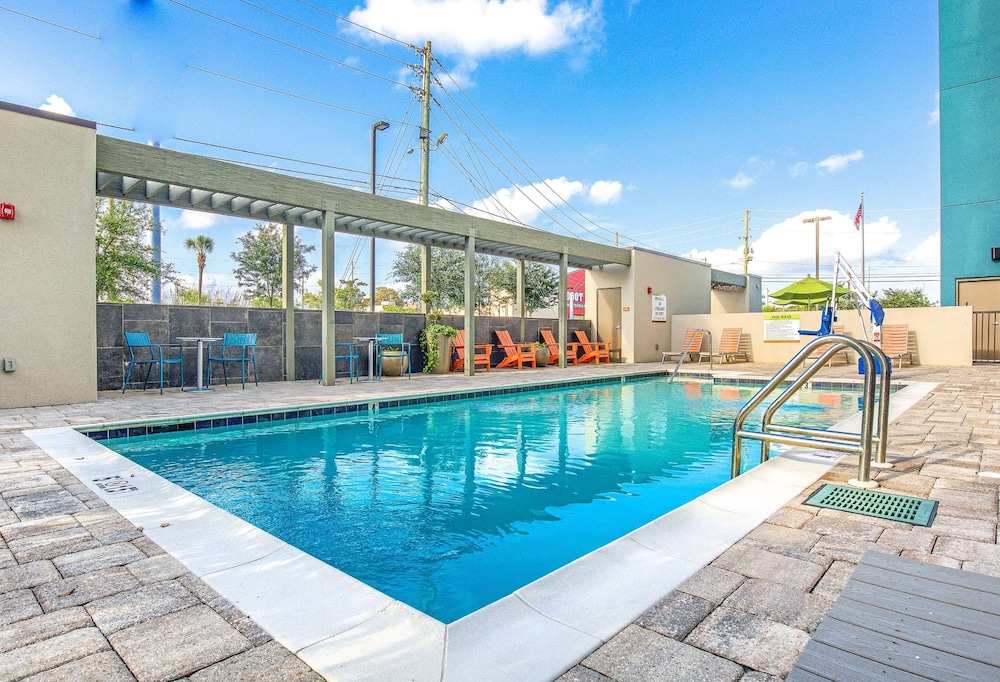 home2 suites by hilton mobile west i 10 tillmans corner