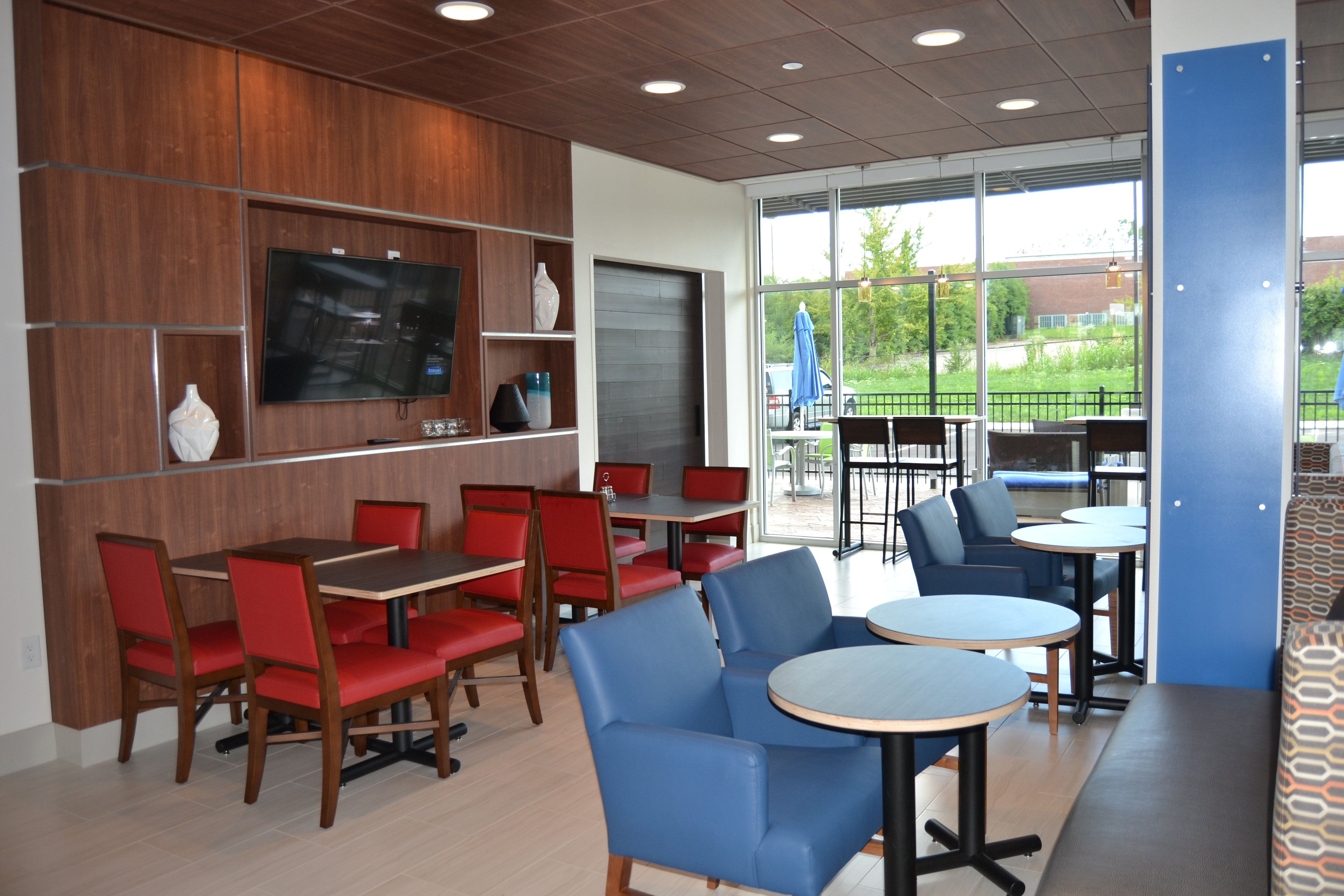 hol inn exp goodlettsville n nashville