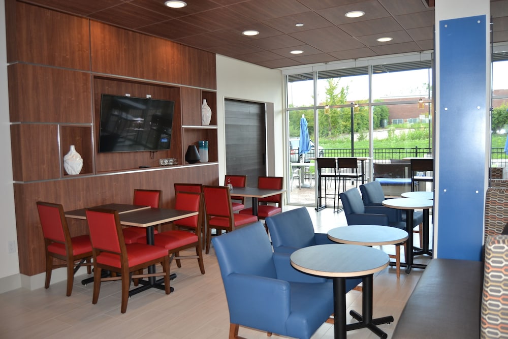 hol inn exp goodlettsville n nashville