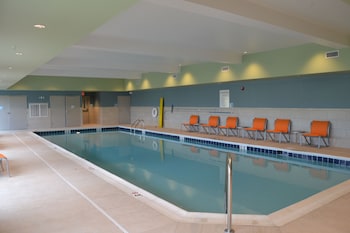 Hol. Inn Exp.  Goodlettsville N - Nashville,Goodlettsville>>Davidson County,2.5 star