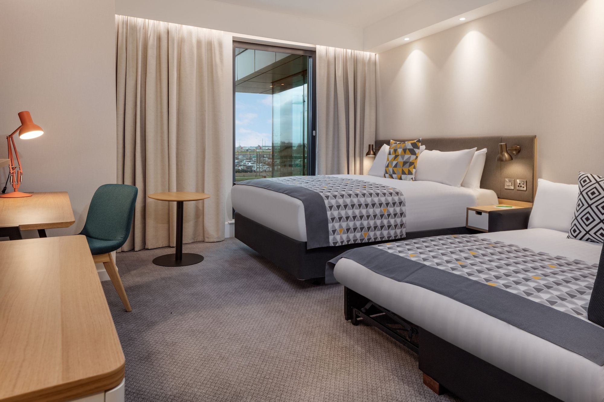 holiday inn london heathrow bath road an ihg hotel