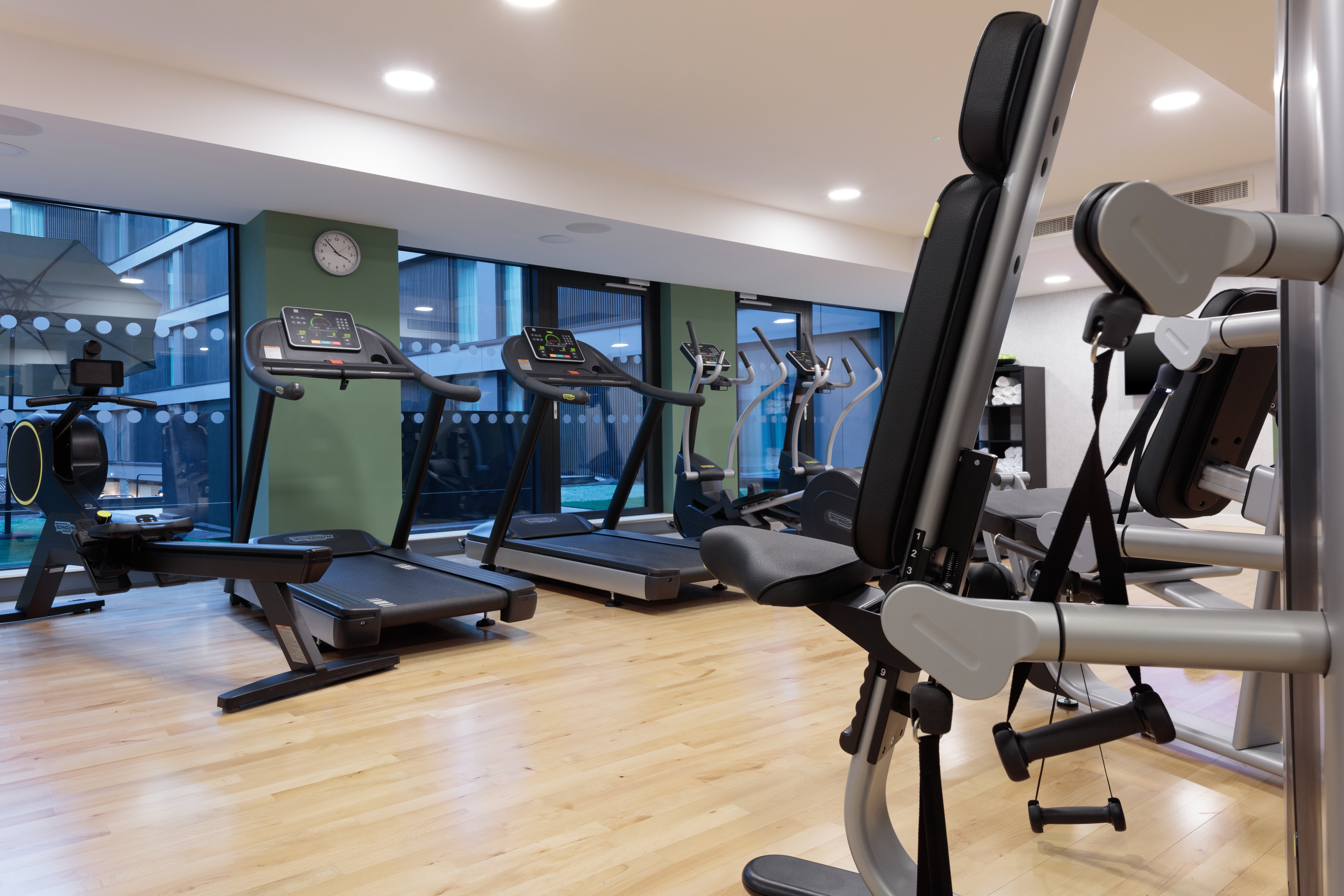 holiday inn london heathrow bath road an ihg hotel