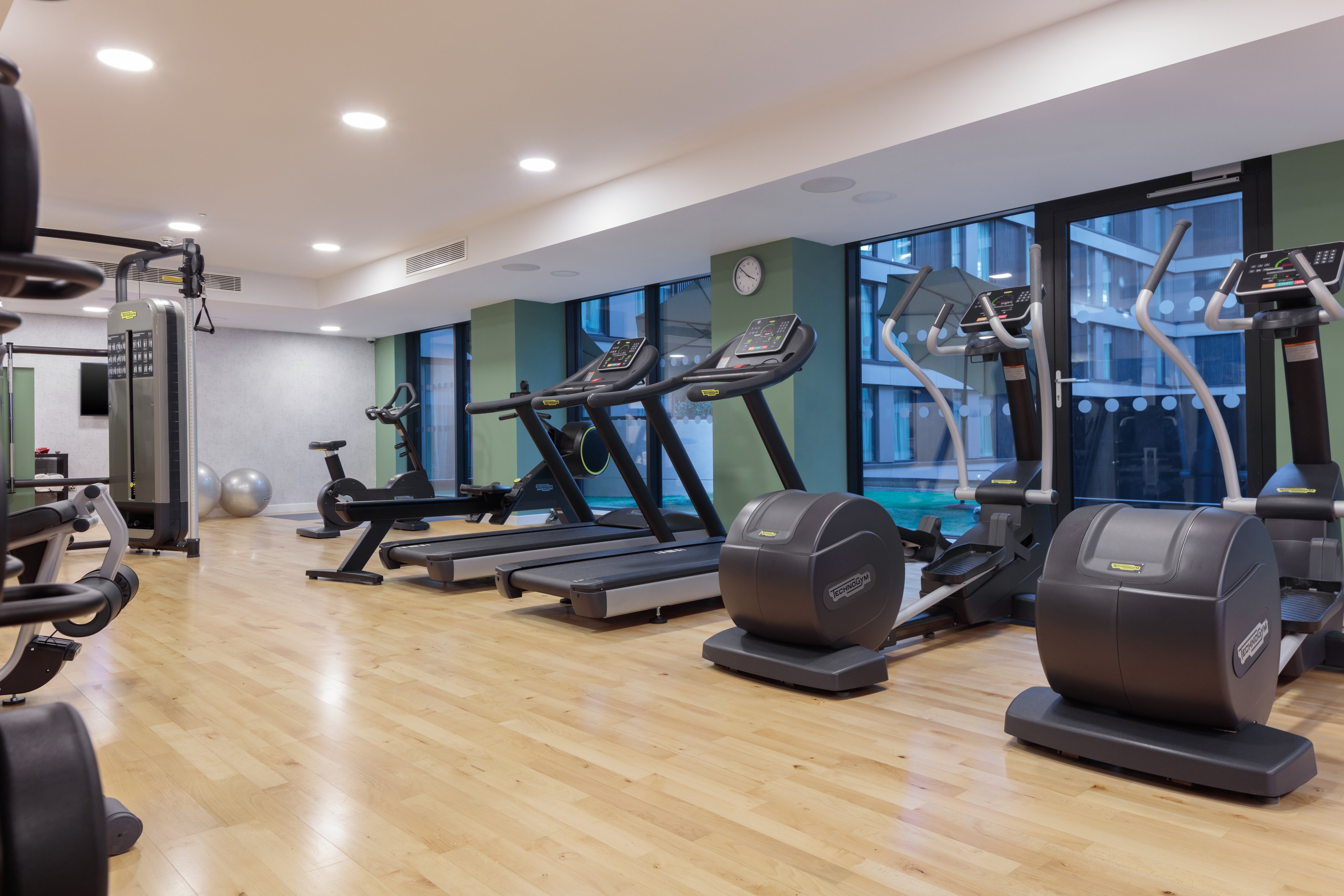 holiday inn london heathrow bath road an ihg hotel