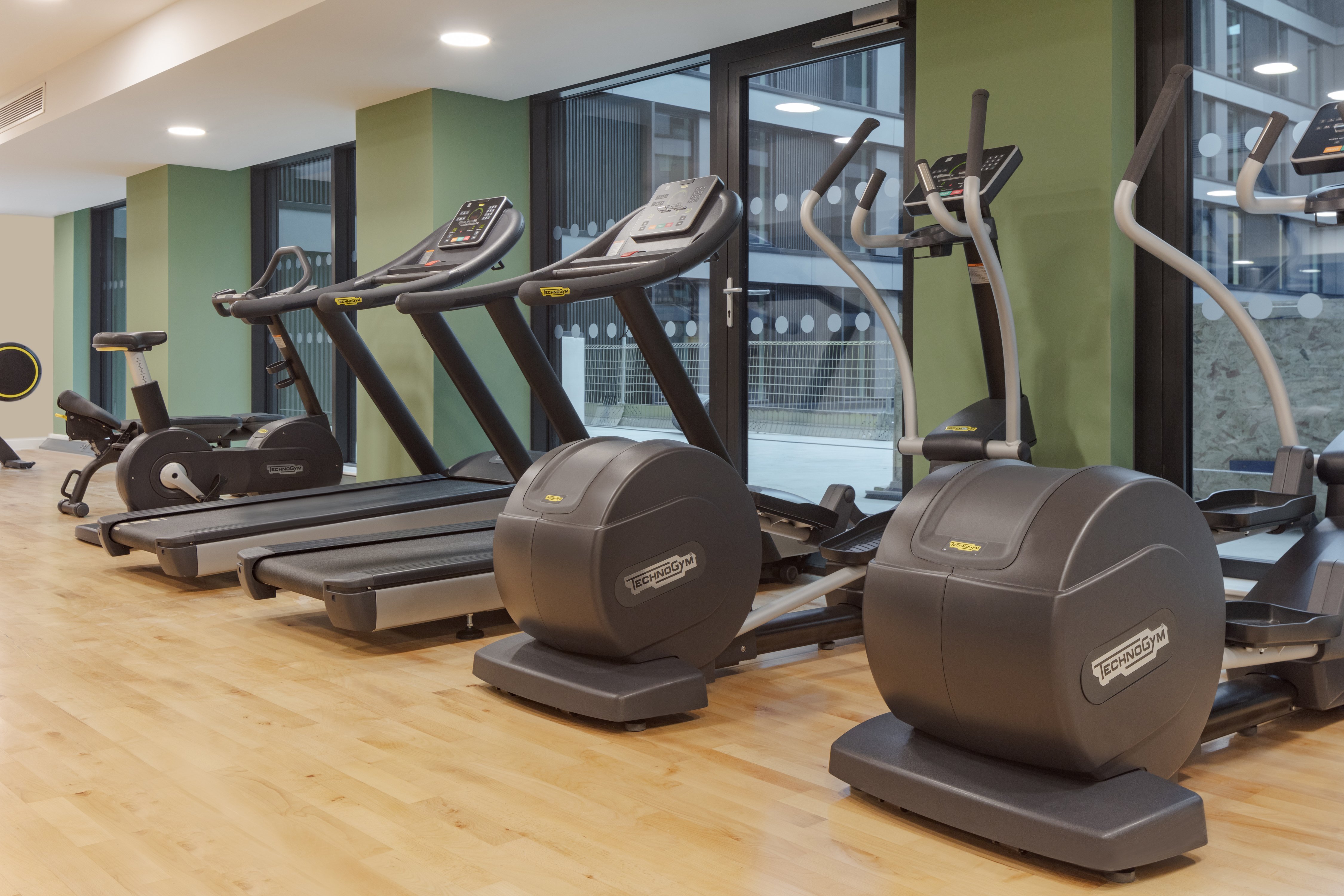 holiday inn london heathrow bath road an ihg hotel