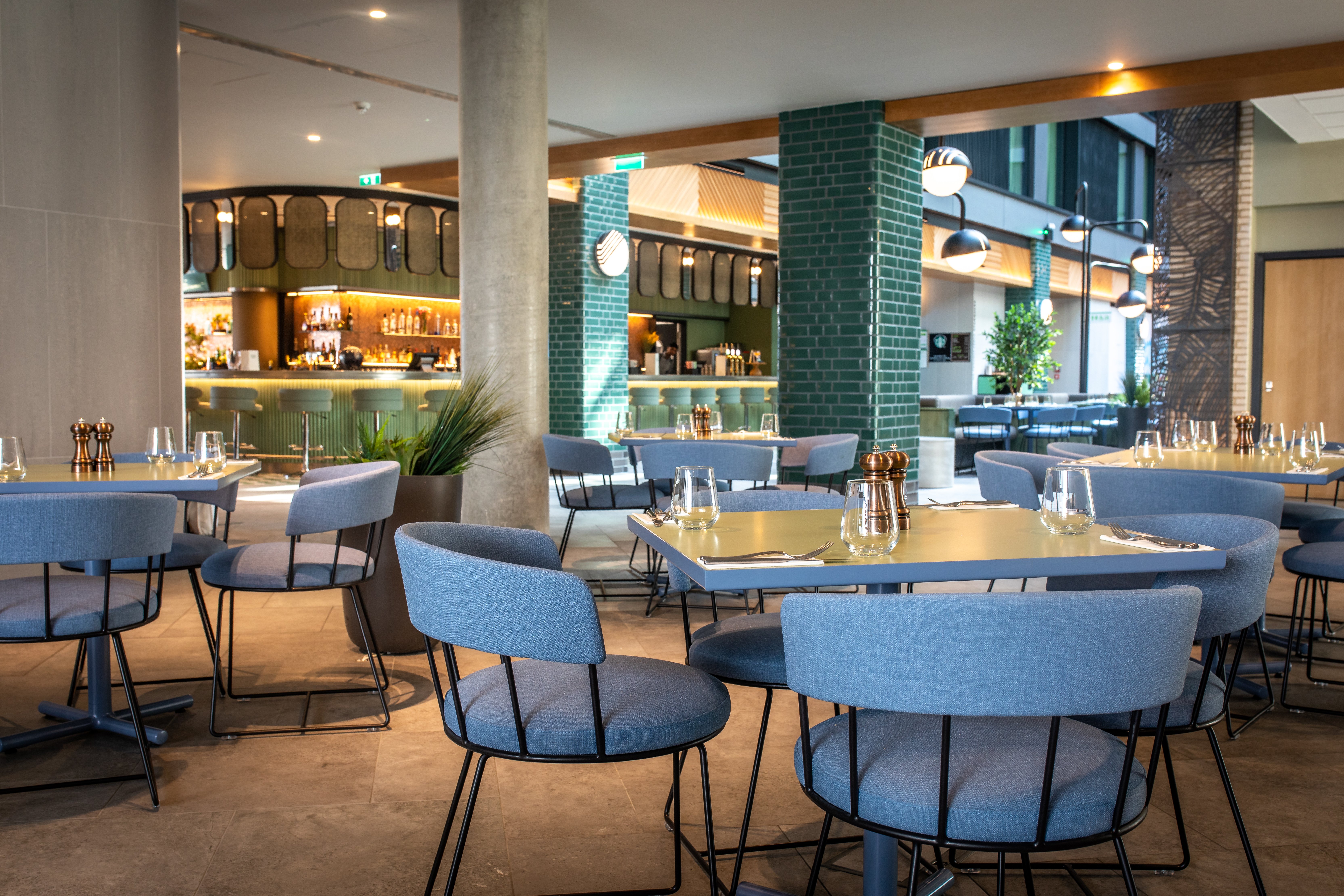 holiday inn london heathrow bath road an ihg hotel