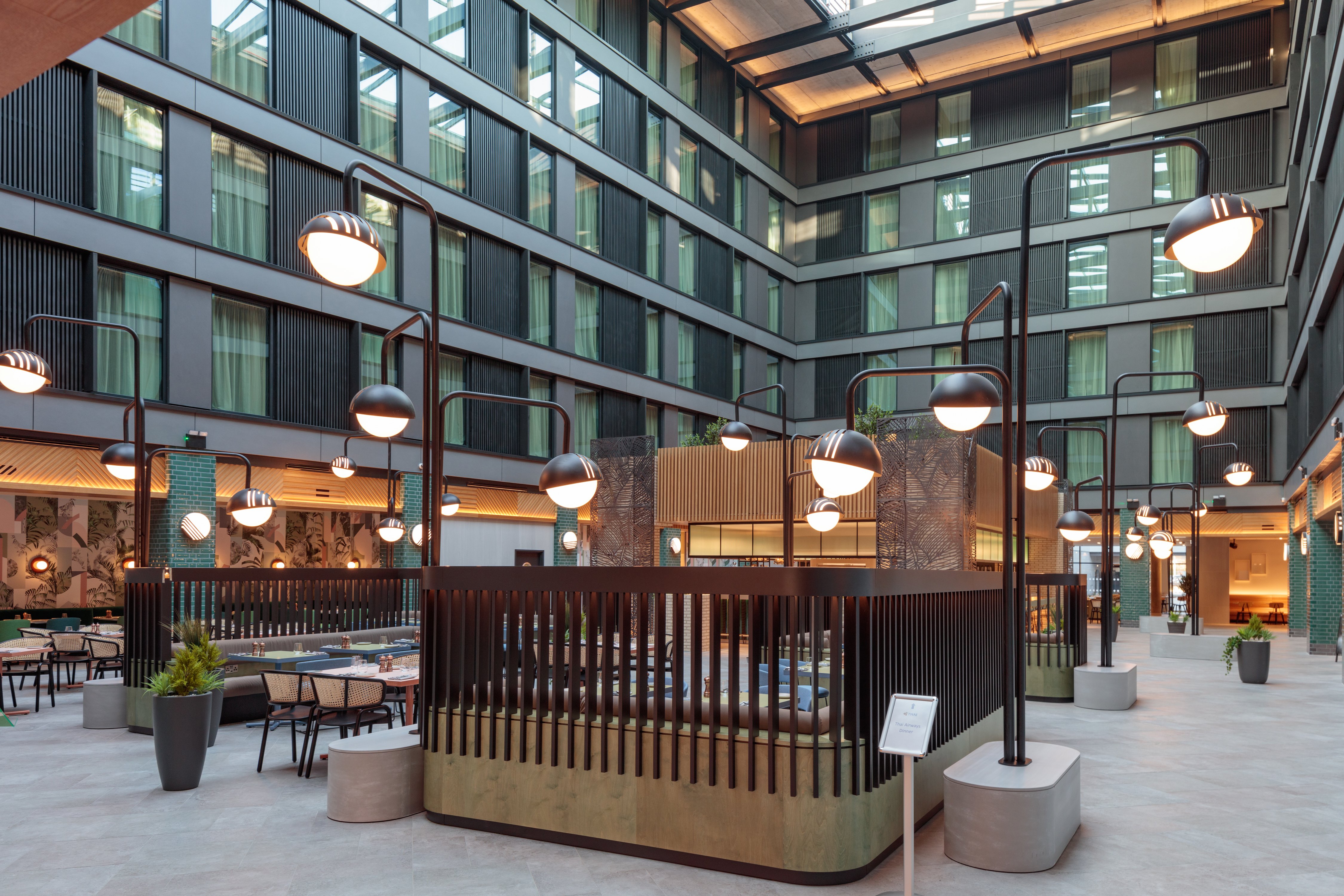 holiday inn london heathrow bath road an ihg hotel