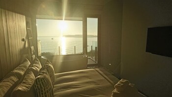 laguna villas and resorts