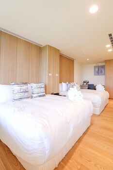 laguna villas and resorts