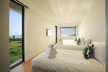 laguna villas and resorts