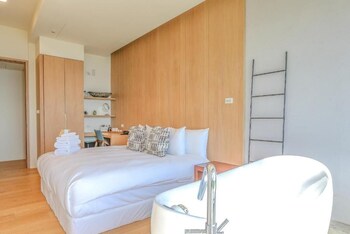 laguna villas and resorts