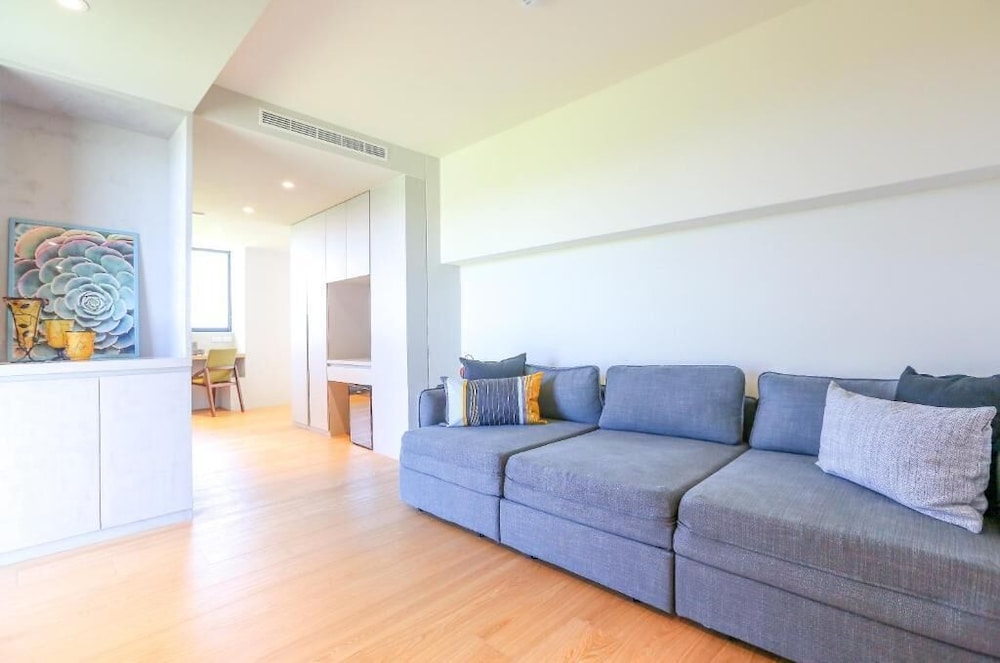 laguna villas and resorts