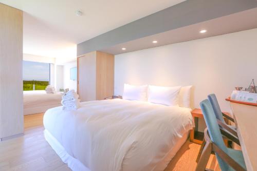 laguna villas and resorts