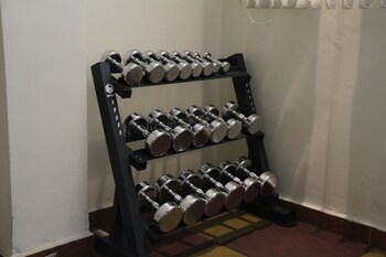 emmad apartment hotel