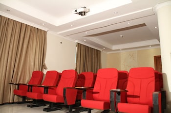 emmad apartment hotel