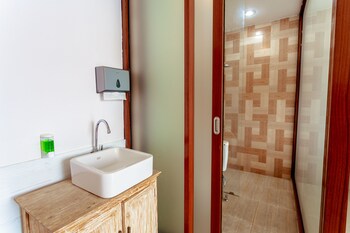 bhuana agung villa and restaurant