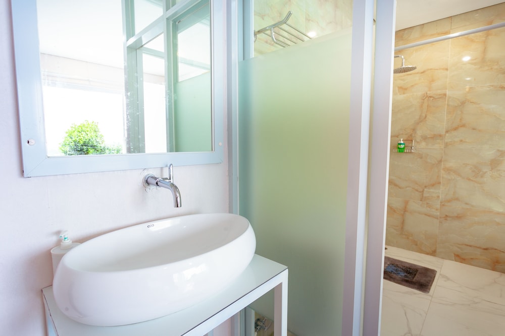 bhuana agung villa and restaurant