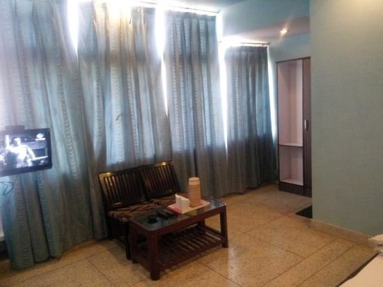 hotel shri kalyan residency