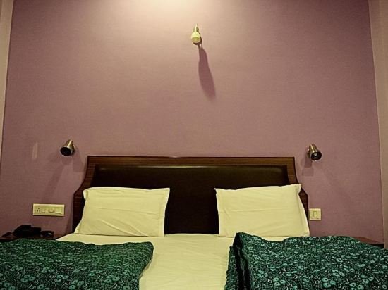 hotel shri kalyan residency