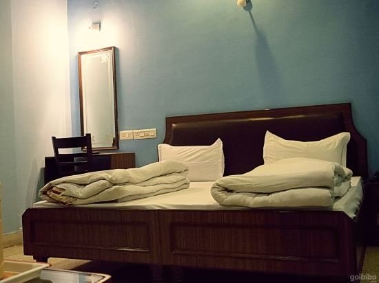 hotel shri kalyan residency