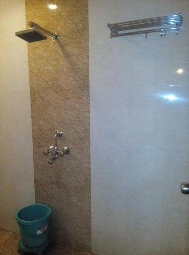 hotel shri kalyan residency