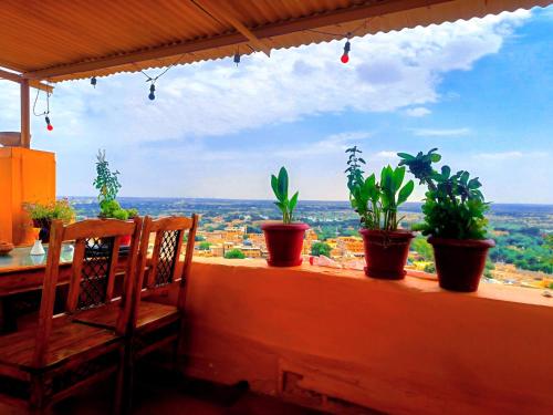 mud mirror guesthouse