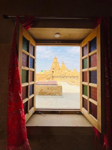 mud mirror guesthouse