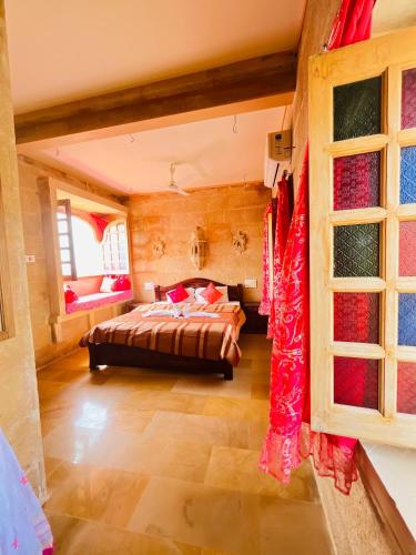 mud mirror guesthouse