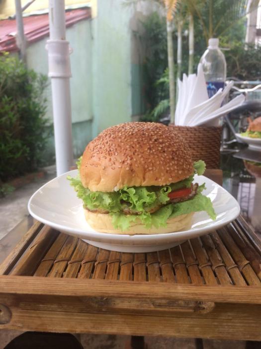 green garden house homestay