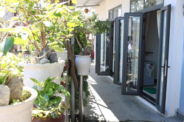 green garden house homestay