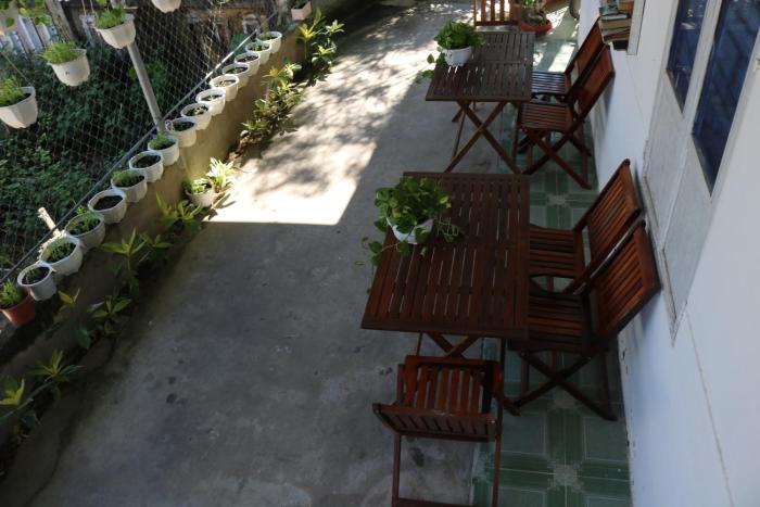 green garden house homestay