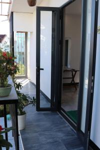 green garden house homestay
