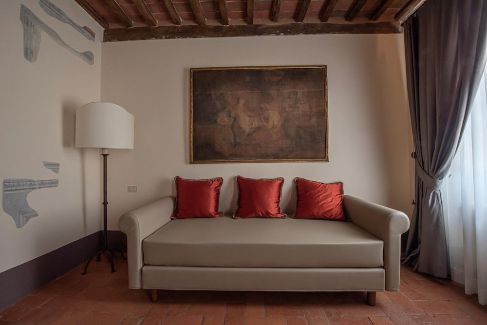 relais corte rodeschi