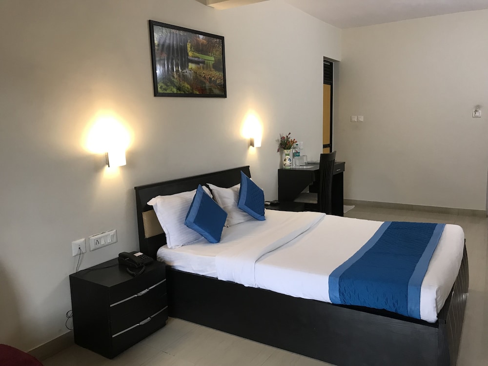 all seasons guest house