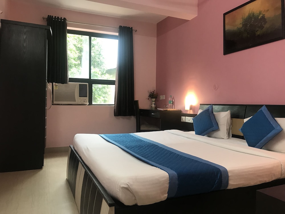 all seasons guest house