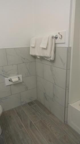 economy inn