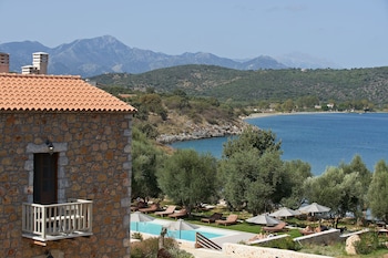 100 rizes seaside resort