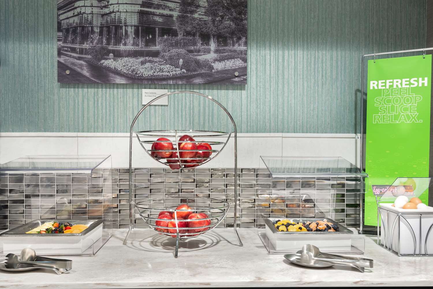 hampton inn and suites atlanta buckhead place