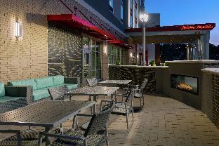 hampton inn and suites atlanta buckhead place