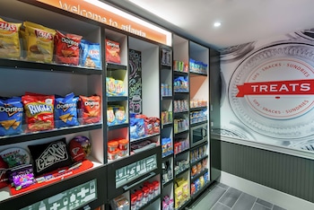 hampton inn and suites atlanta buckhead place