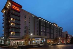 hampton inn and suites atlanta buckhead place