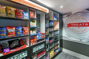 hampton inn and suites atlanta buckhead place