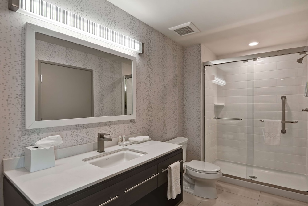 home2 suites by hilton hot springs